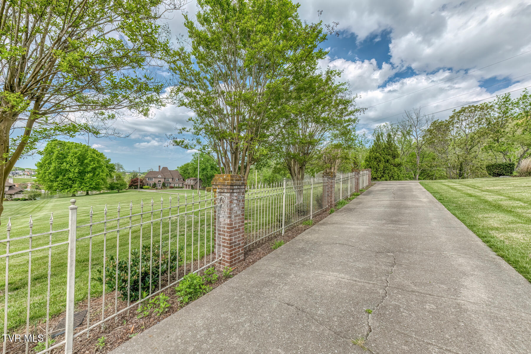 255 Willmary Road Piney Flats, TN 37686 - Photo 110 of 161 255 Willmary Rd-195