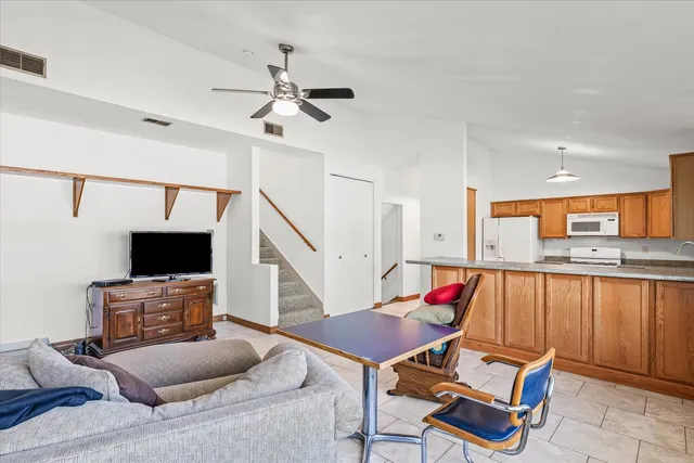 $165,000 | 1602 Golfview Circle, Rantoul, IL 61866