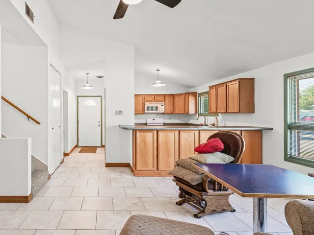 $165,000 | 1602 Golfview Circle, Rantoul, IL 61866