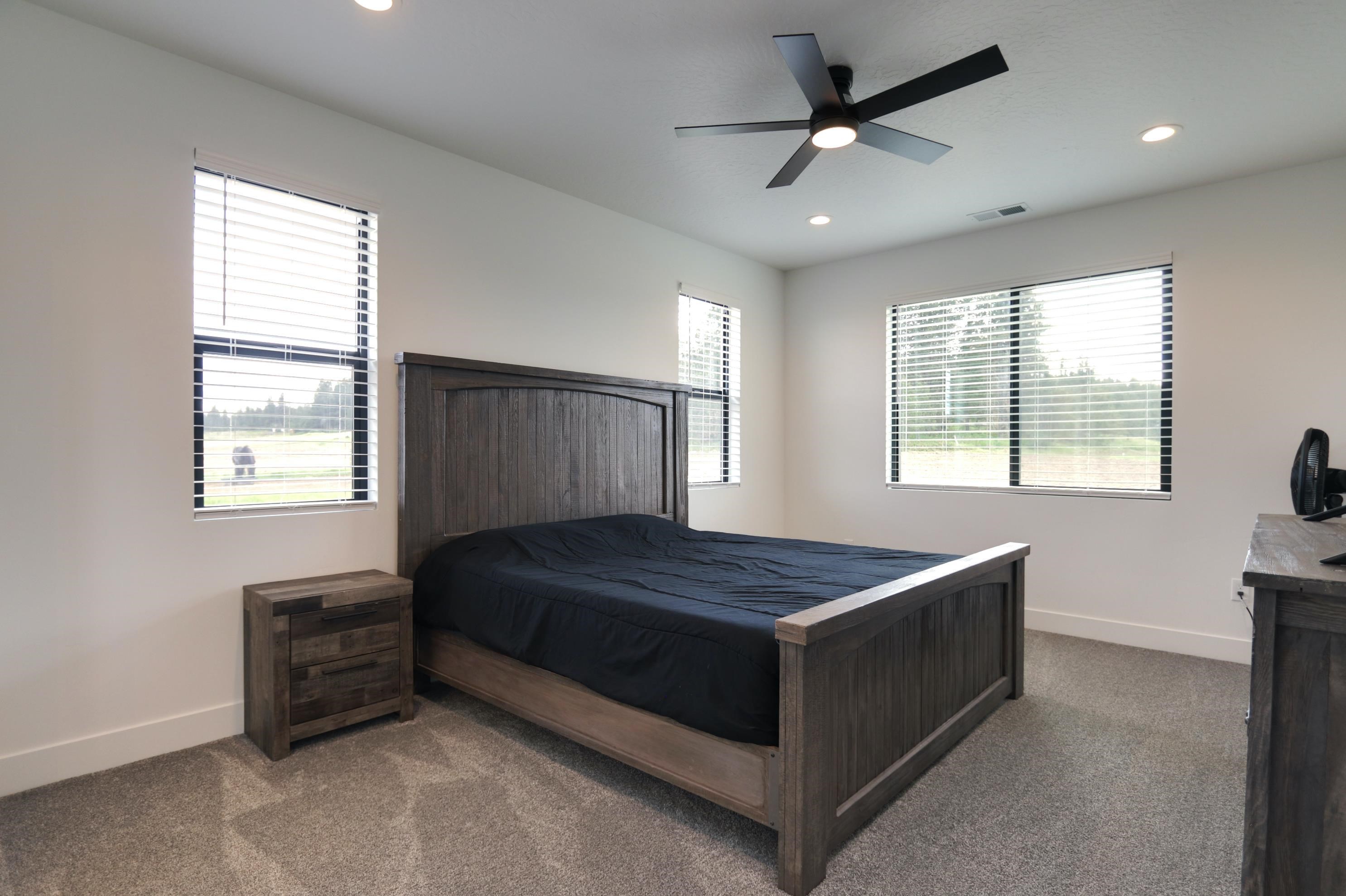 26433 North Spotted Road Deer Park, WA 99006 - Photo 16 of 28 Gallery Image 16
