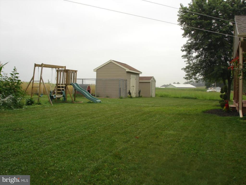 179 Bomberger Road Lititz, PA 17543 - Photo 11 of 32