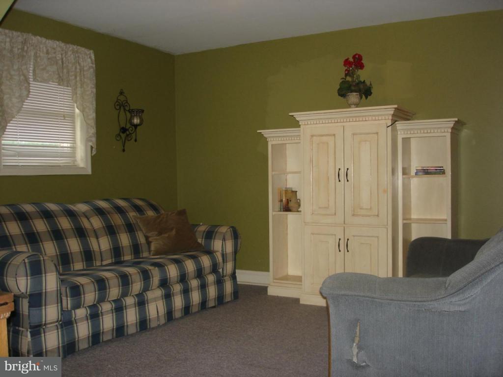 179 Bomberger Road Lititz, PA 17543 - Photo 24 of 32