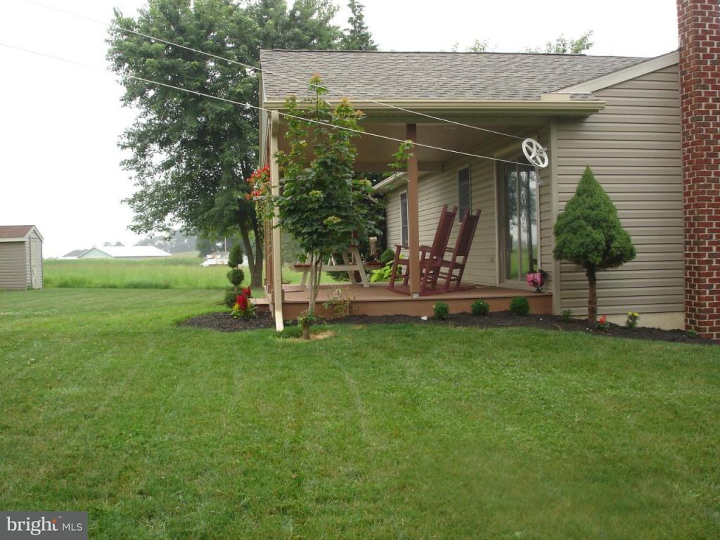 179 Bomberger Road Lititz, PA 17543 - Photo 8 of 32