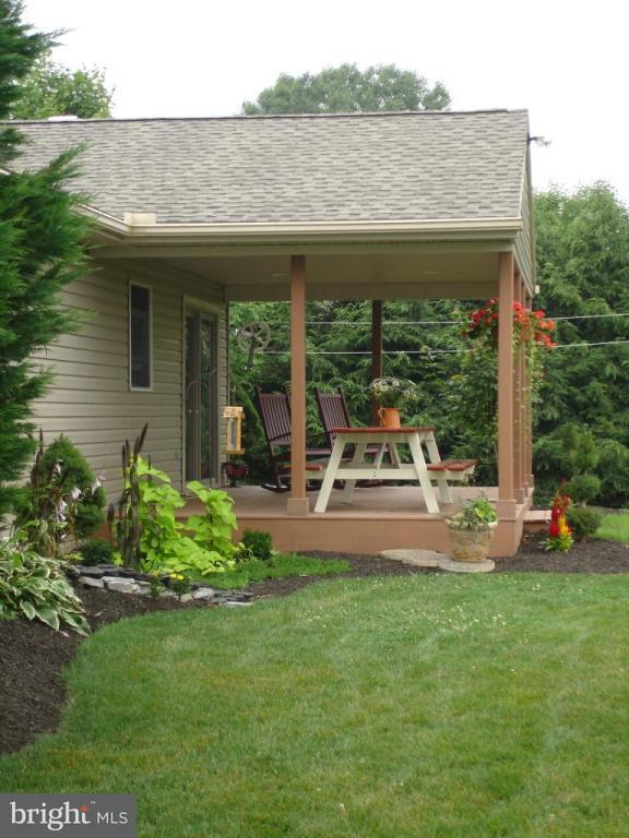 179 Bomberger Road Lititz, PA 17543 - Photo 9 of 32