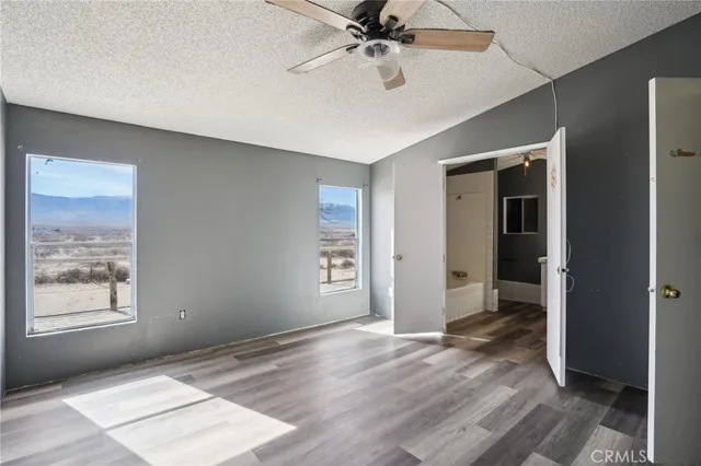 $325,000 | 11330 Lakeview Avenue, Lucerne Valley, CA 92356