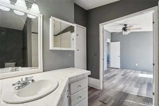 $325,000 | 11330 Lakeview Avenue, Lucerne Valley, CA 92356