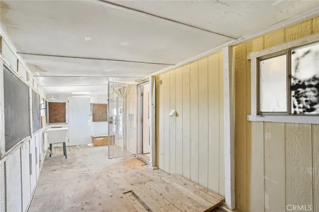 $325,000 | 11330 Lakeview Avenue, Lucerne Valley, CA 92356