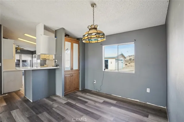 $325,000 | 11330 Lakeview Avenue, Lucerne Valley, CA 92356