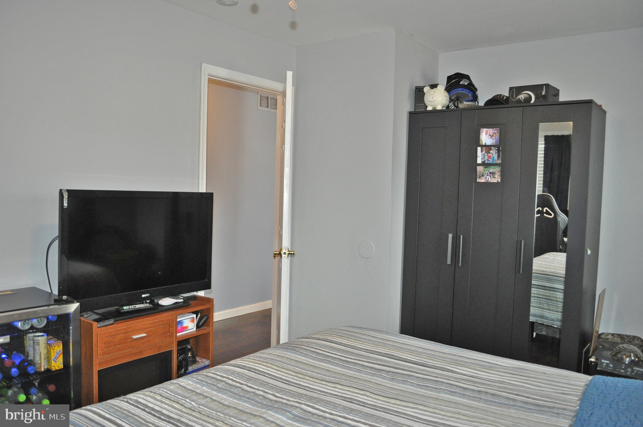 2402 Oak Manor Road Baltimore, MD 21219 - Photo 13 of 31 Gallery Image 13