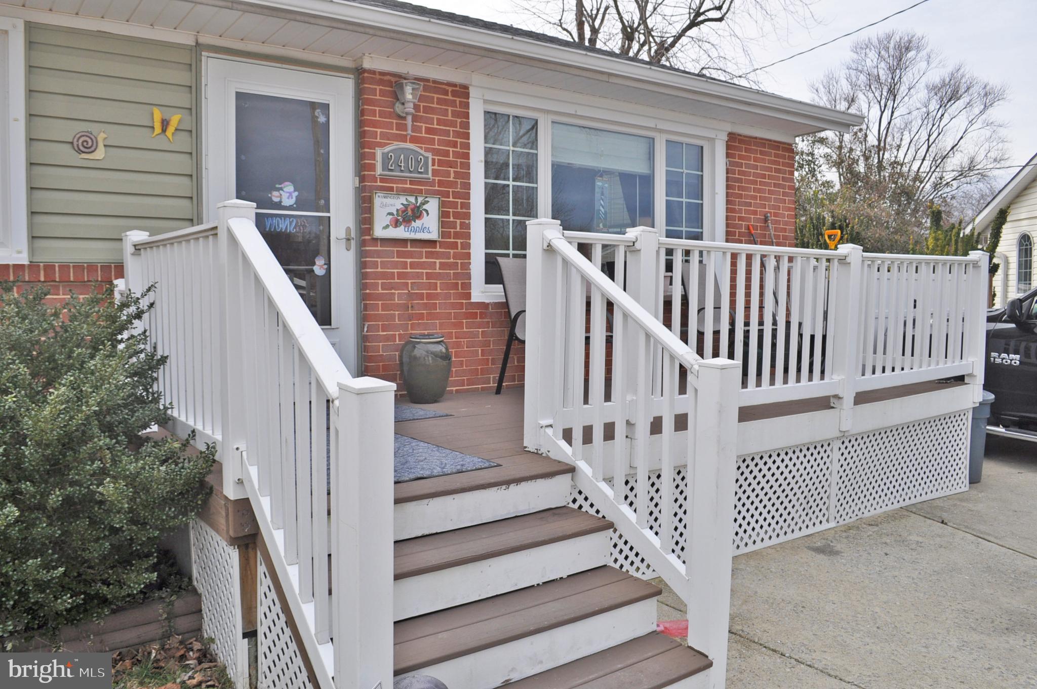 2402 Oak Manor Road Baltimore, MD 21219 - Photo 5 of 31 Gallery Image 5