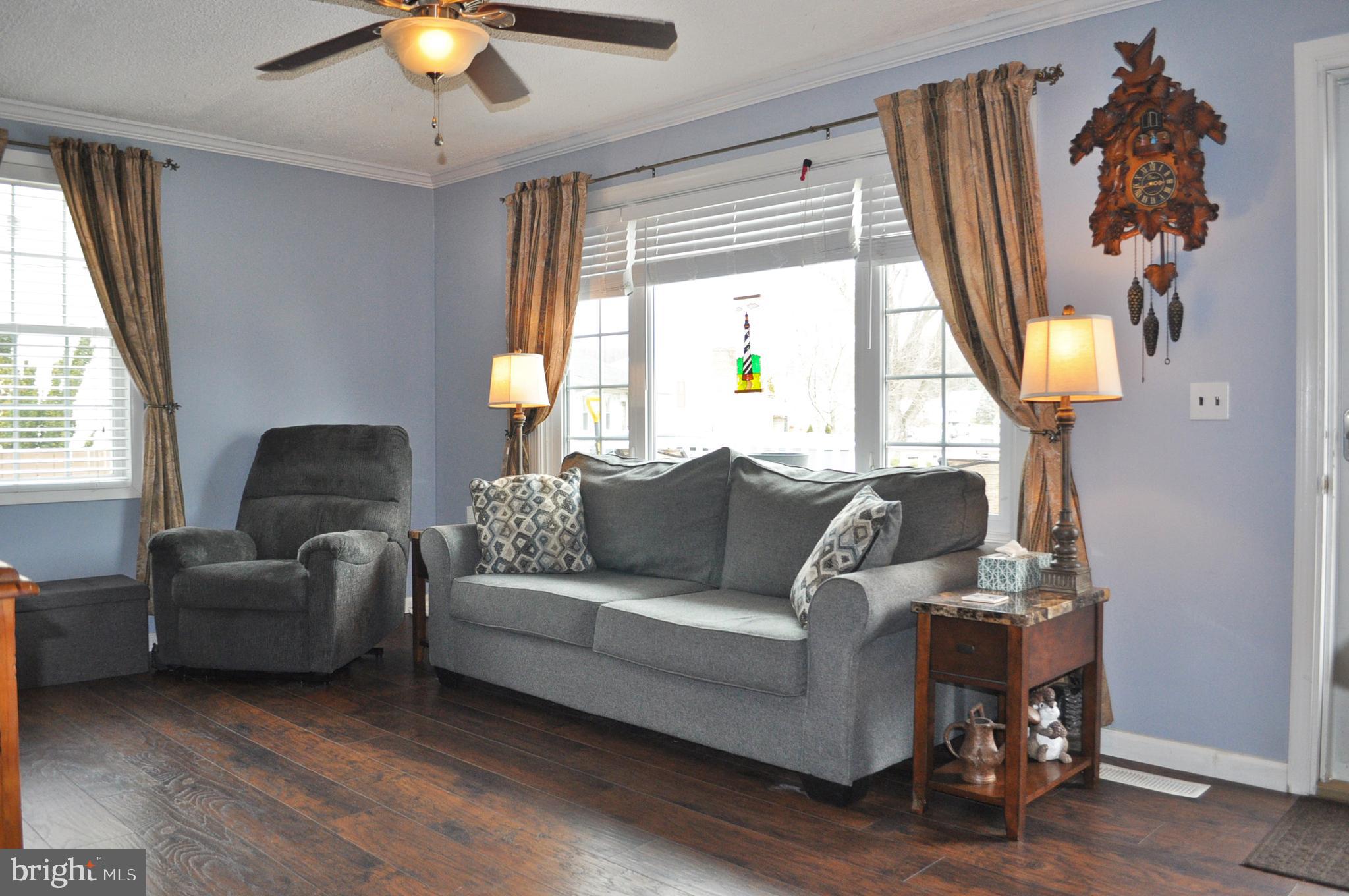 2402 Oak Manor Road Baltimore, MD 21219 - Photo 8 of 31 Gallery Image 8