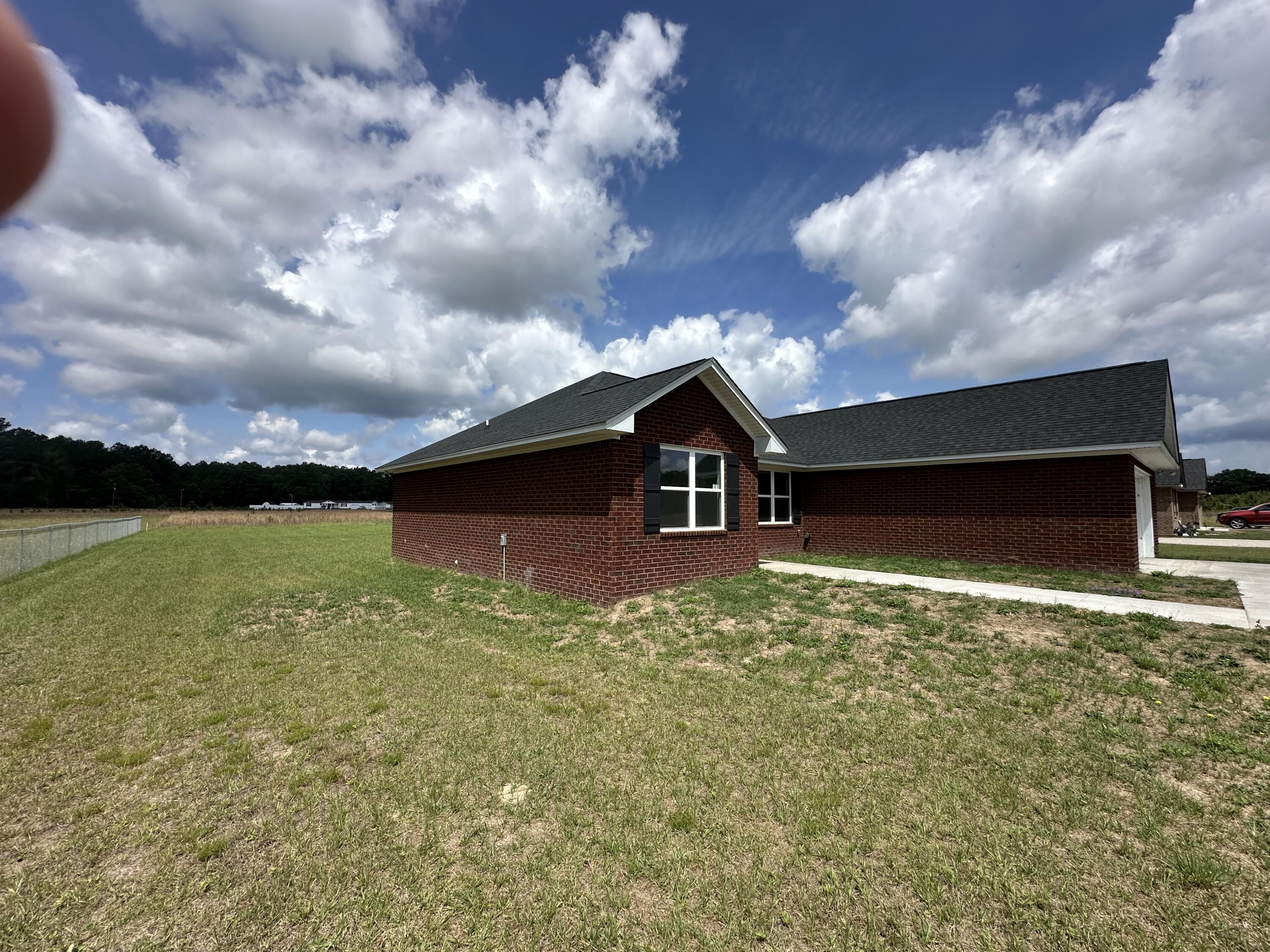 1010 North St Pauls Church Road Sumter, SC 29154 - Photo 2 of 23