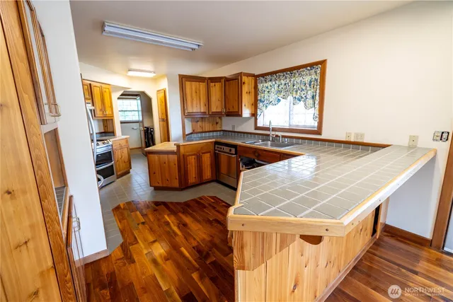 $485,000 | 6 Orchard Loop South, Tonasket, WA 98855