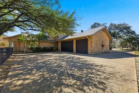 $1,599,000 | 5806 Bent Trail, Dallas, TX 75248