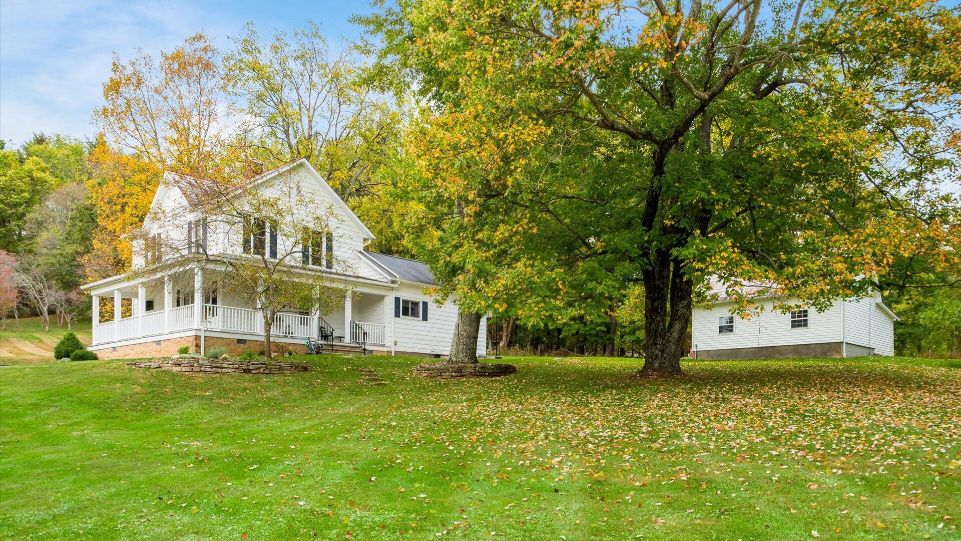3125 Sharon Valley Road Northeast Newark, OH 43055 - Photo 1 of 41 3125 Sharon Valley Rd NE