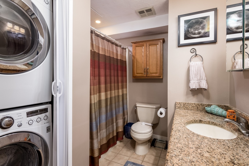 39 Parlin Street, Unit 201 Everett, MA 02149 - Photo 12 of 14