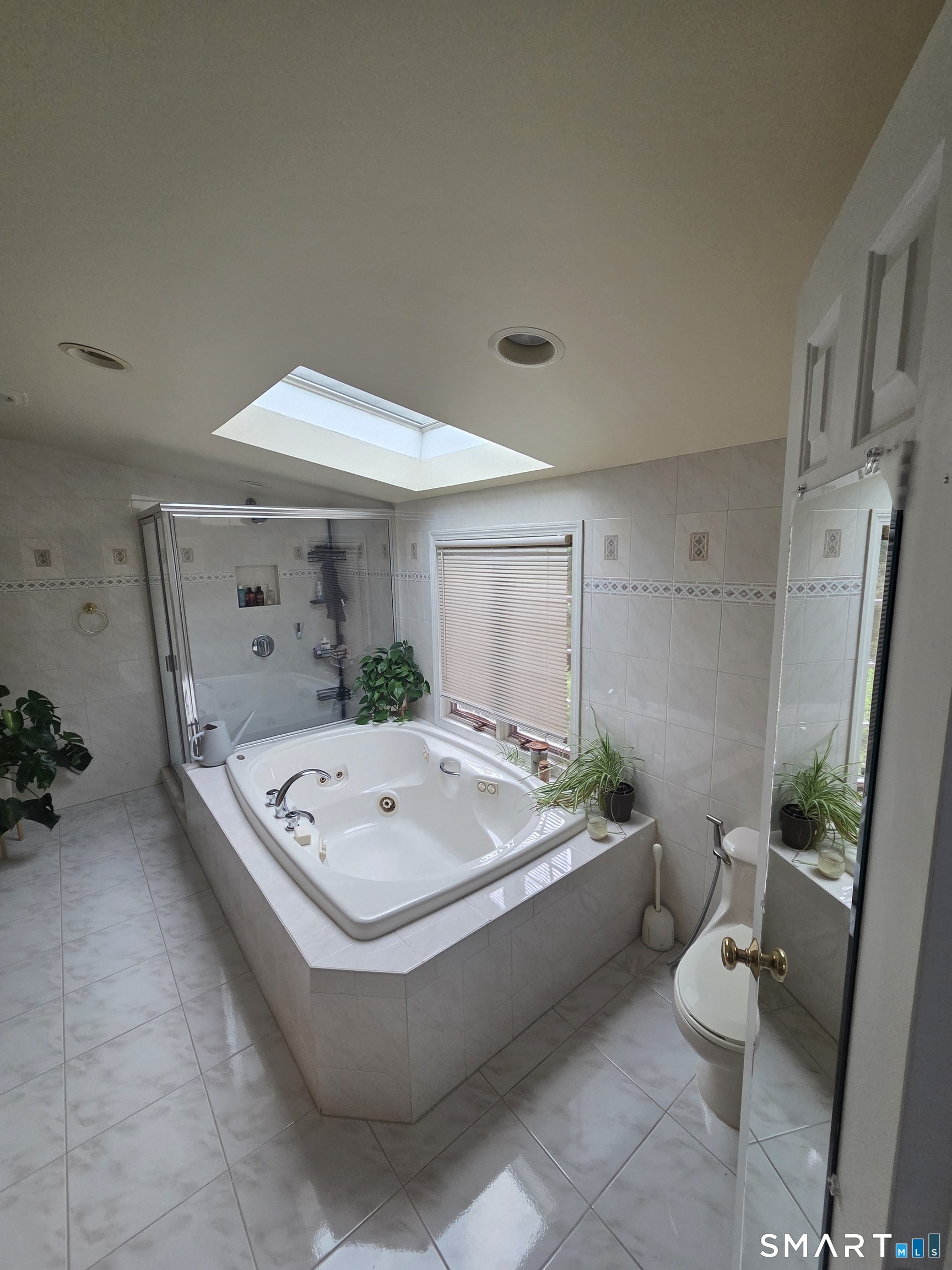 156 Fieldcrest Road Fairfield, CT 06825 - Photo 20 of 26