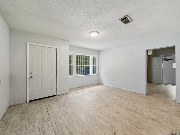 $1,100 | 5156 Linden Street, Baton Rouge, LA 70805