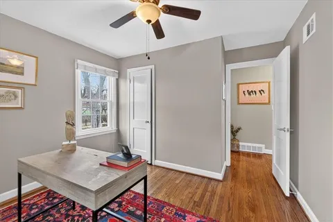 $270,000 | 5048 Canterbury, Roeland Park, KS 66205