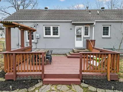 $270,000 | 5048 Canterbury, Roeland Park, KS 66205