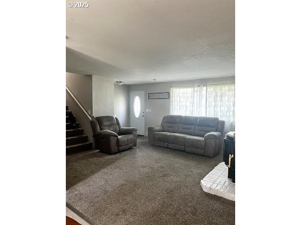 540 Northwest 10th Street Hermiston, OR 97838 - Photo 3 of 15