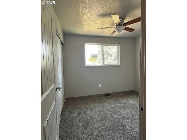 540 Northwest 10th Street Hermiston, OR 97838 - Photo 9 of 15