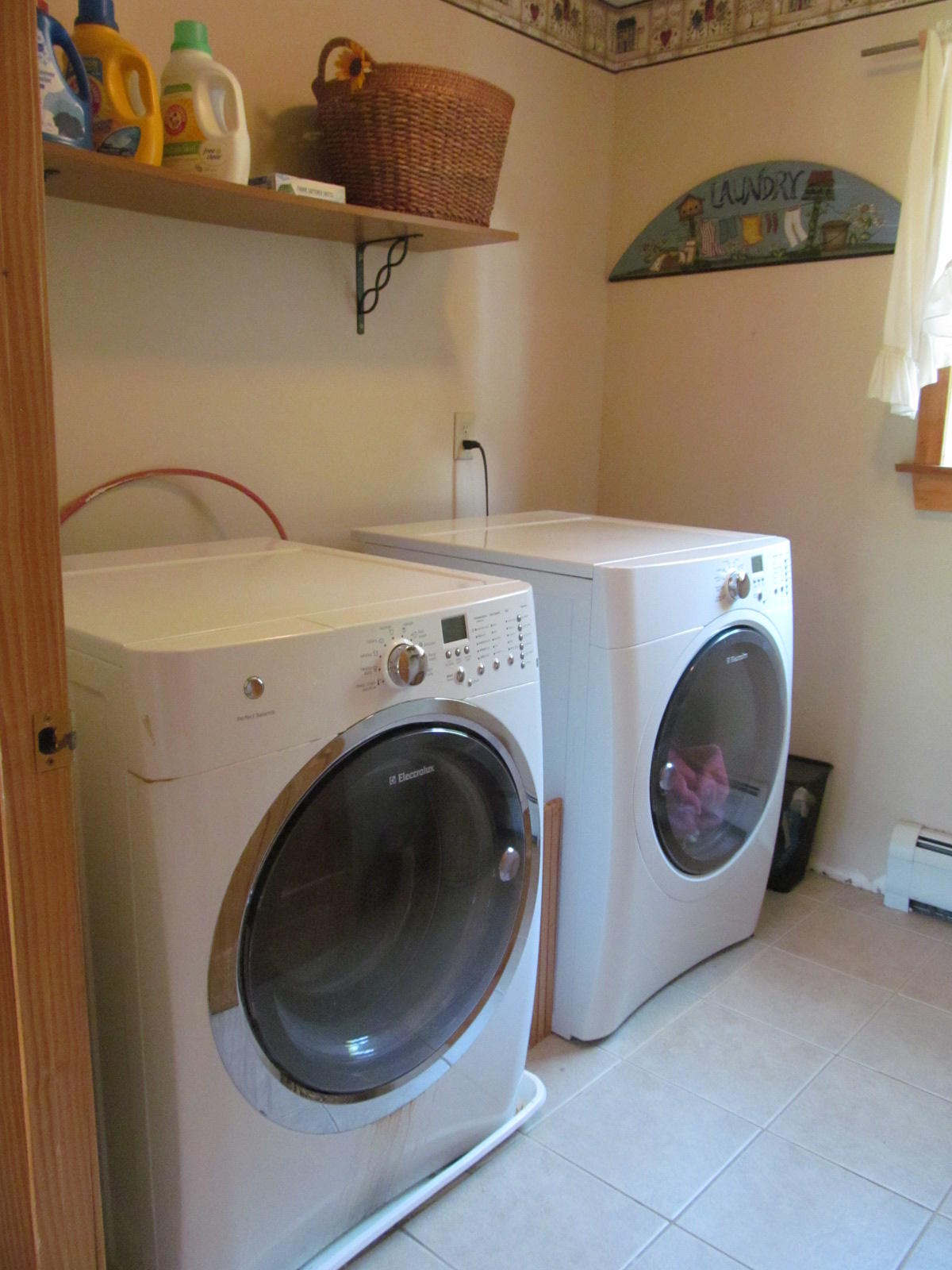 18 Abbott Road North Berwick, ME 03906 - Photo 30 of 36 18 abbott laundry