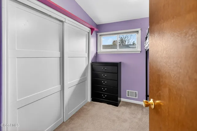 $285,000 | 32 Dover Drive, Colonie, NY 12110