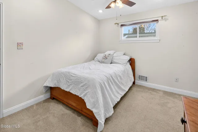 $285,000 | 32 Dover Drive, Colonie, NY 12110