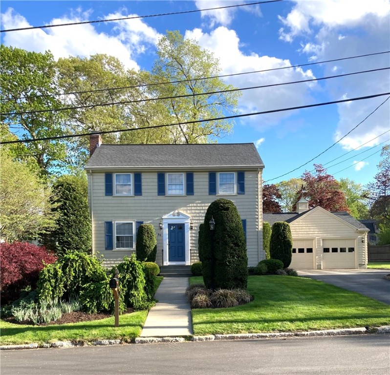 33 Cormier Road Lincoln, RI 02865 - Photo 1 of 27 Gallery Image 1