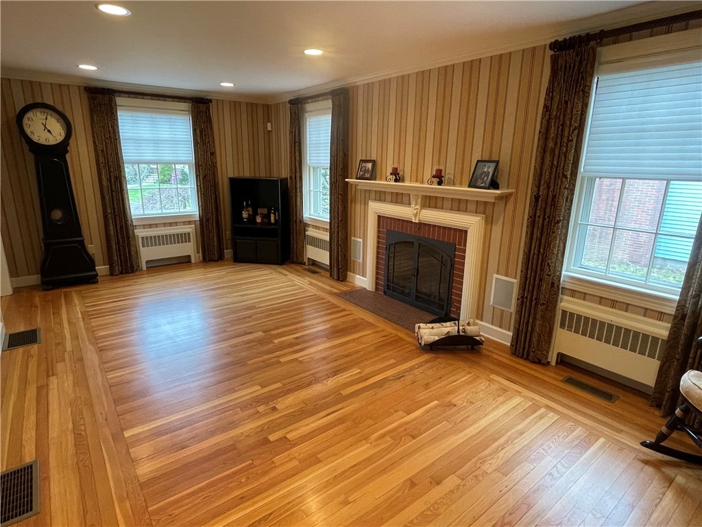 33 Cormier Road Lincoln, RI 02865 - Photo 16 of 27 Gallery Image 16