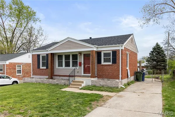 $170,000 | 3438 Ashby Road, St. Ann, MO 63074