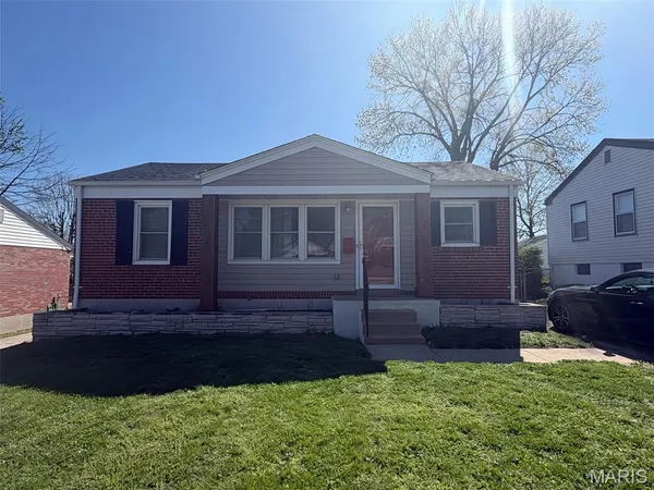 $159,900 | 3438 Ashby Road, St. Ann, MO 63074