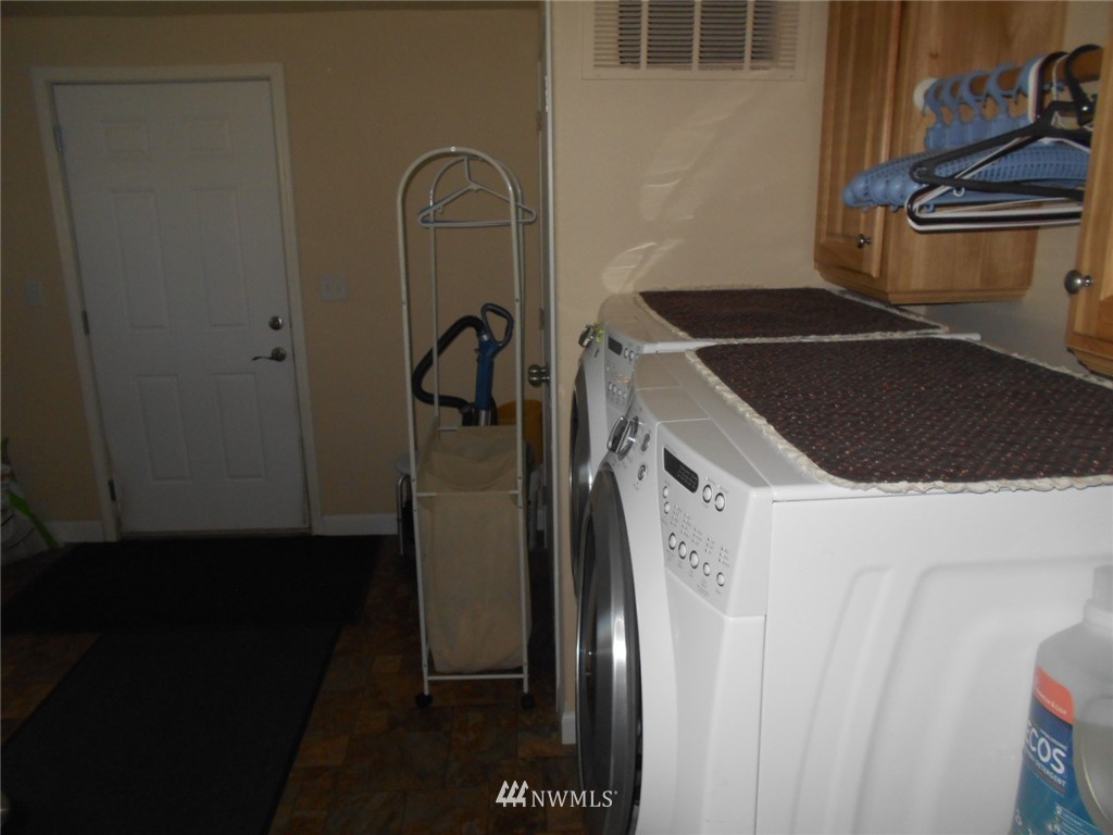 2260 East Wellsandt Road Ritzville, WA 99169 - Photo 13 of 23