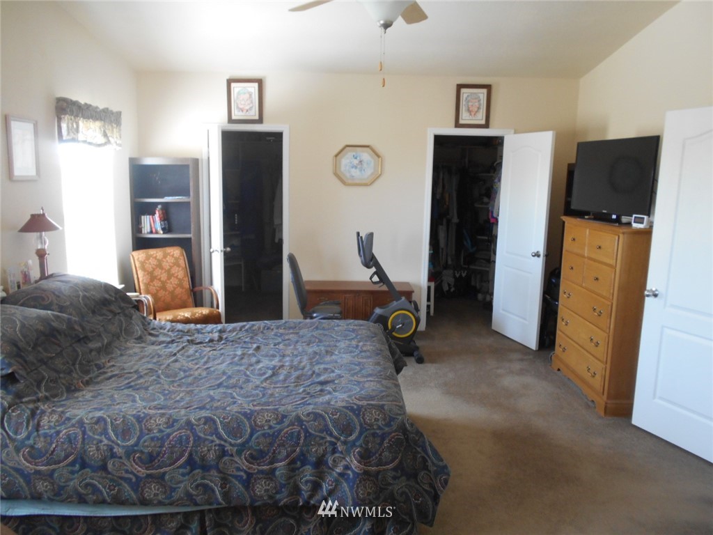 2260 East Wellsandt Road Ritzville, WA 99169 - Photo 9 of 23