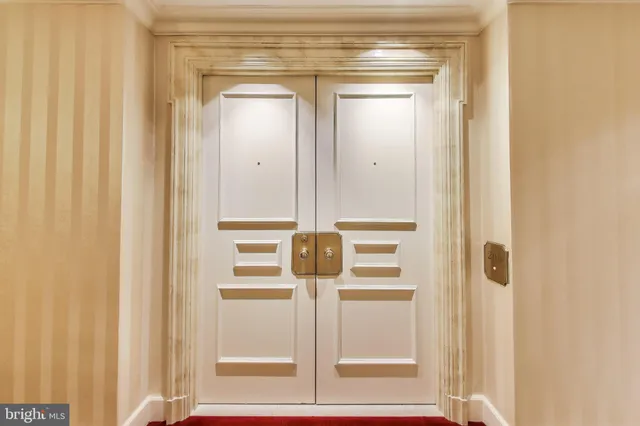 wooden floor in a gallery