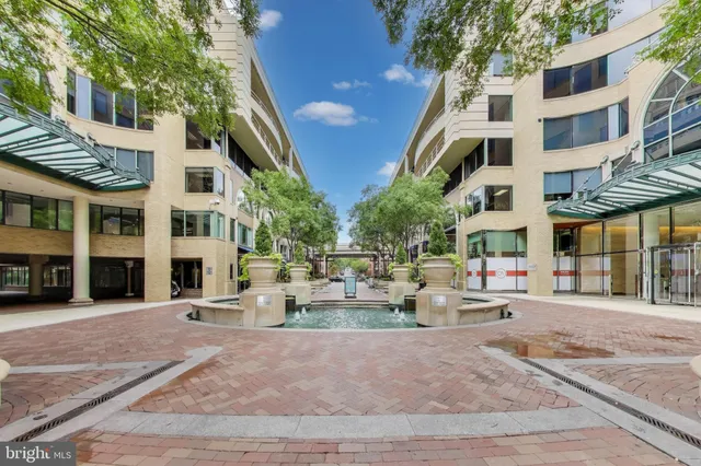 $1,200,000 | 3030 K Street Northwest, Unit 209, Washington, DC 20007