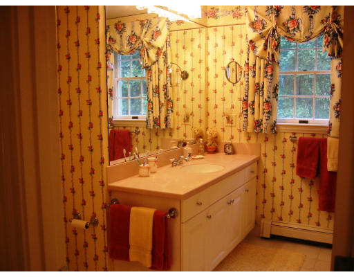 37 Batchelder Road Boxford, MA 01921 - Photo 11 of 12