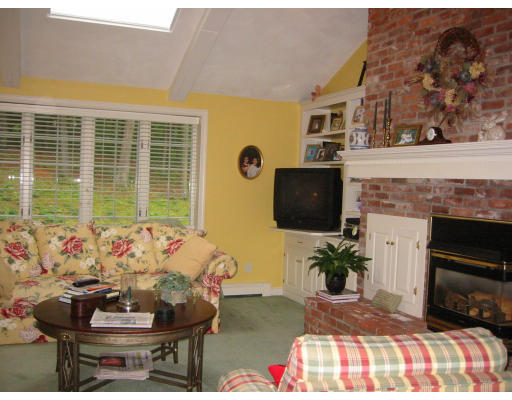 37 Batchelder Road Boxford, MA 01921 - Photo 4 of 12