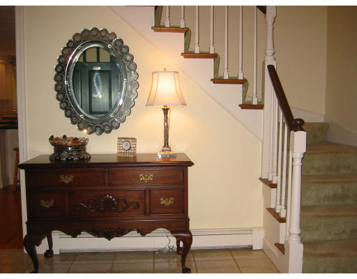 37 Batchelder Road Boxford, MA 01921 - Photo 9 of 12