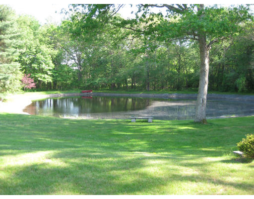 8 Billings Road Rehoboth, MA 02769 - Photo 4 of 30 Gallery Image 4