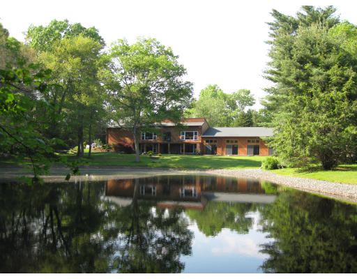 8 Billings Road Rehoboth, MA 02769 - Photo 10 of 30 Gallery Image 10
