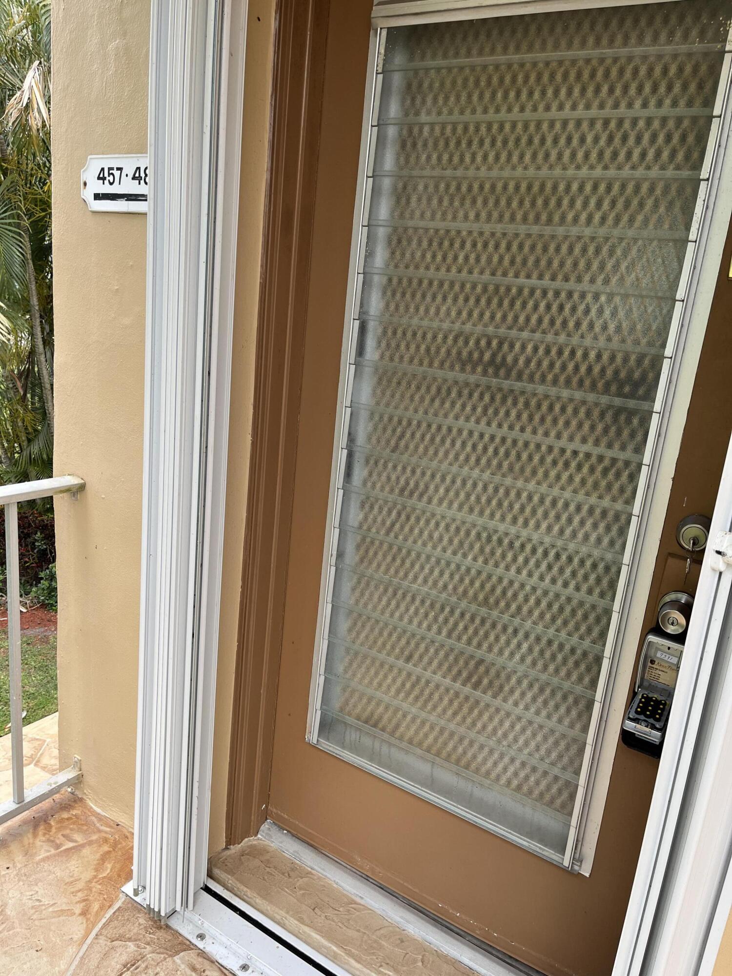 457 Flanders I, Unit 457 Delray Beach, FL 33484 - Photo 13 of 13 a view of a bathroom