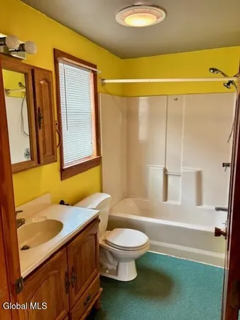 $224,900 | 36 Archibald Street, Colonie, NY 12189