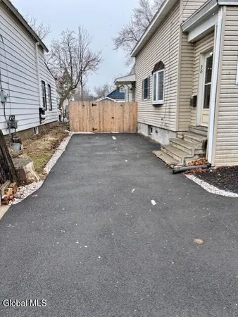 $224,900 | 36 Archibald Street, Colonie, NY 12189