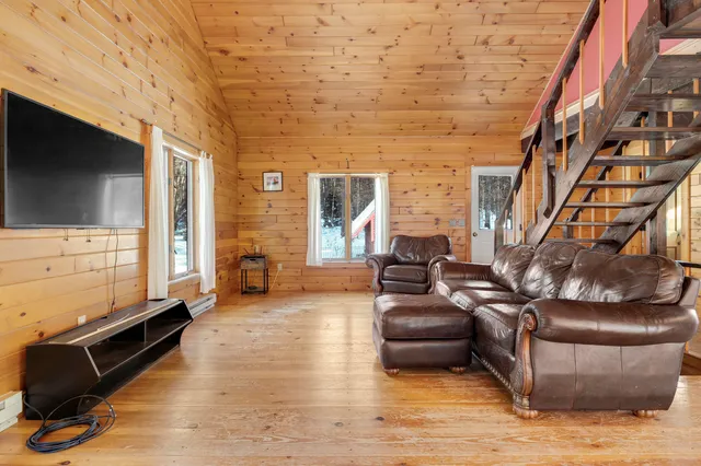 $439,900 | 182 Chestnut Knoll Road, Bethel, ME 04217