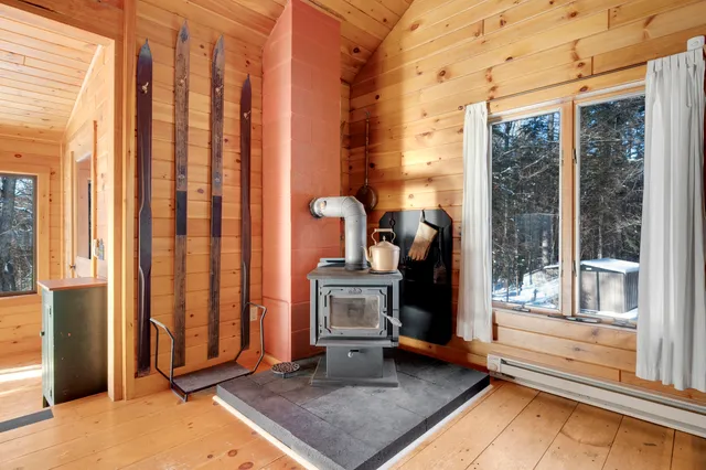 $439,900 | 182 Chestnut Knoll Road, Bethel, ME 04217