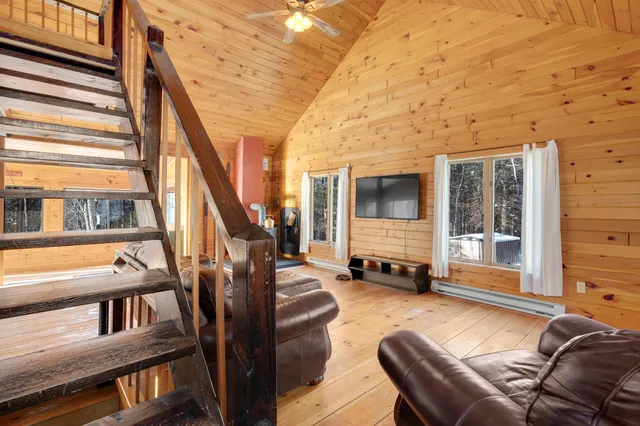 $439,900 | 182 Chestnut Knoll Road, Bethel, ME 04217