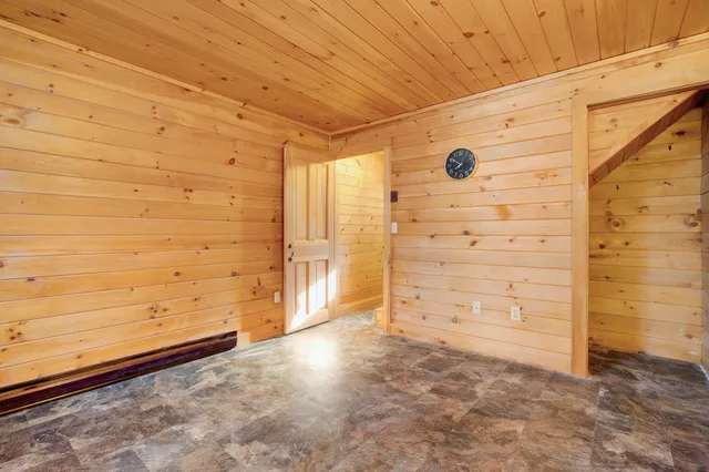 $439,900 | 182 Chestnut Knoll Road, Bethel, ME 04217