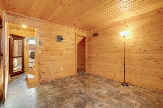 $439,900 | 182 Chestnut Knoll Road, Bethel, ME 04217